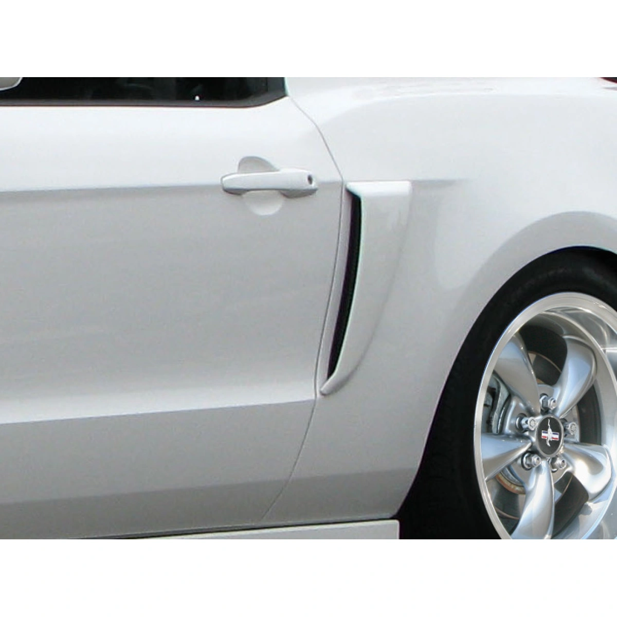 Modify your Ford Mustang 2010 with our Exterior/Scoops - 1