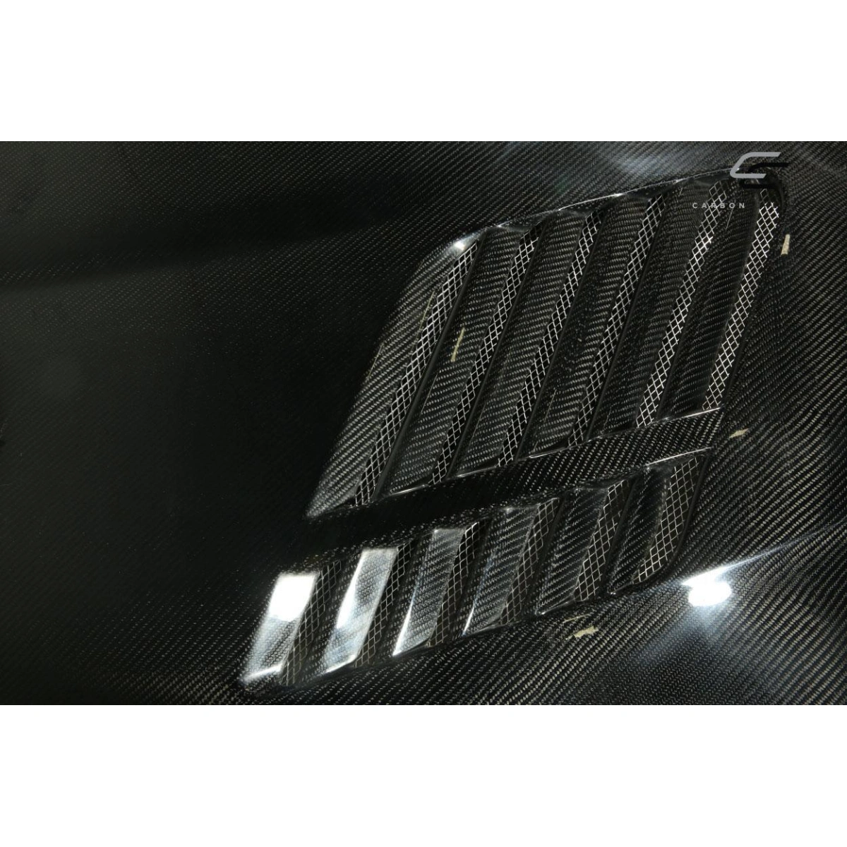 Modify your BMW 5-Series 2004 with our Exterior/Hoods - 18