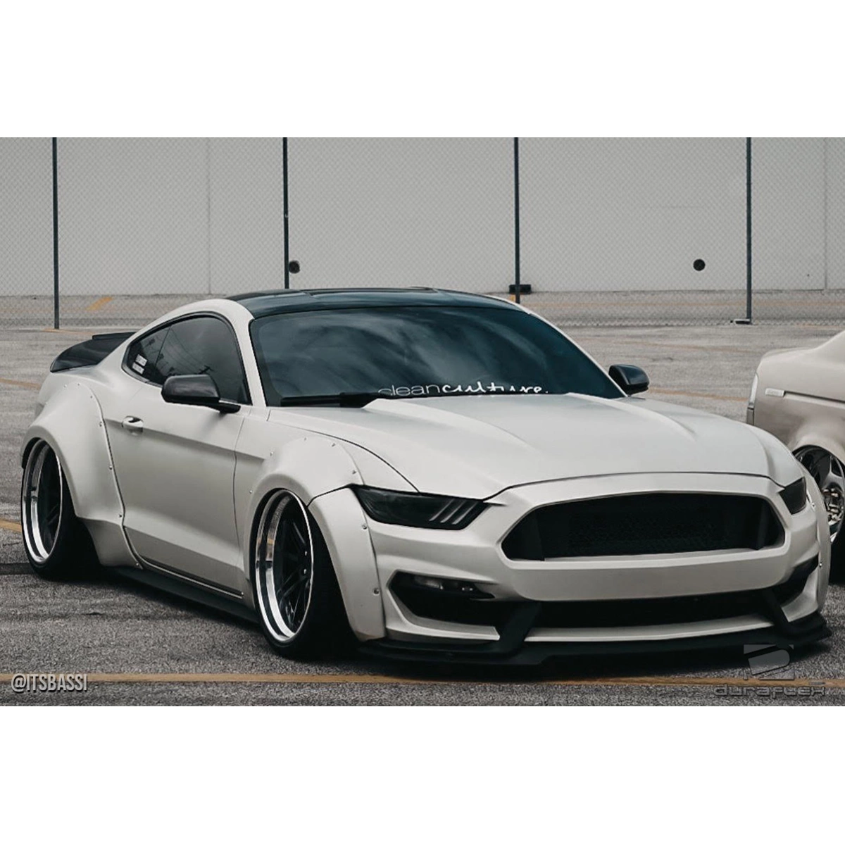 Modify your Ford Mustang 2015 with our Exterior/Complete Body Kits - 3