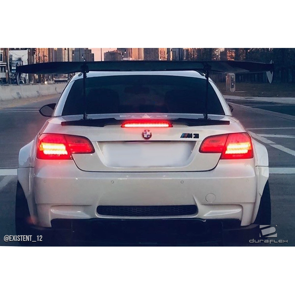 Modify your BMW M3 2008 with our Exterior/Complete Body Kits - 9