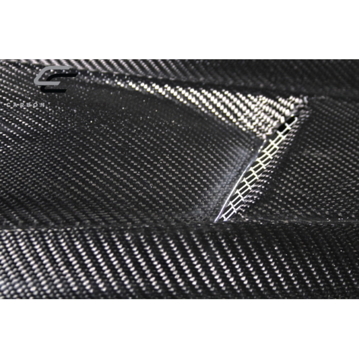 Modify your Chevrolet Corvette 2005 with our Exterior/Hoods - 8