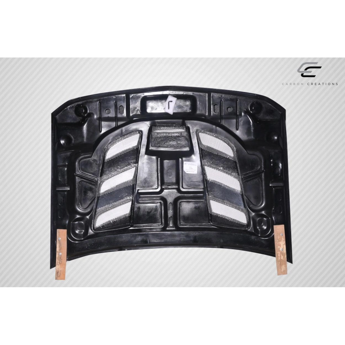 Modify your Chevrolet Silverado 2007 with our Exterior/Hoods - 4