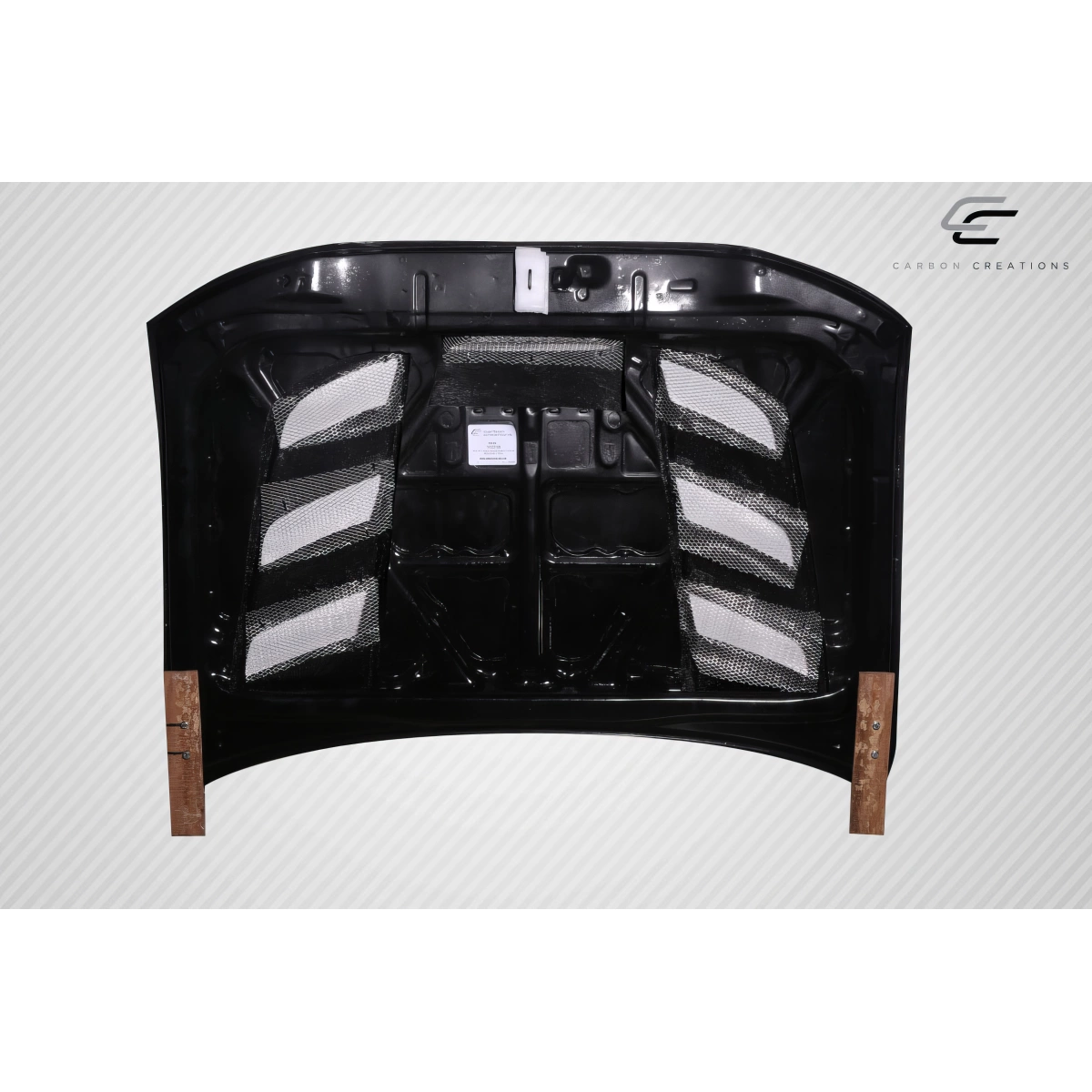 Modify your Toyota Tacoma 2005 with our Exterior/Hoods - 2