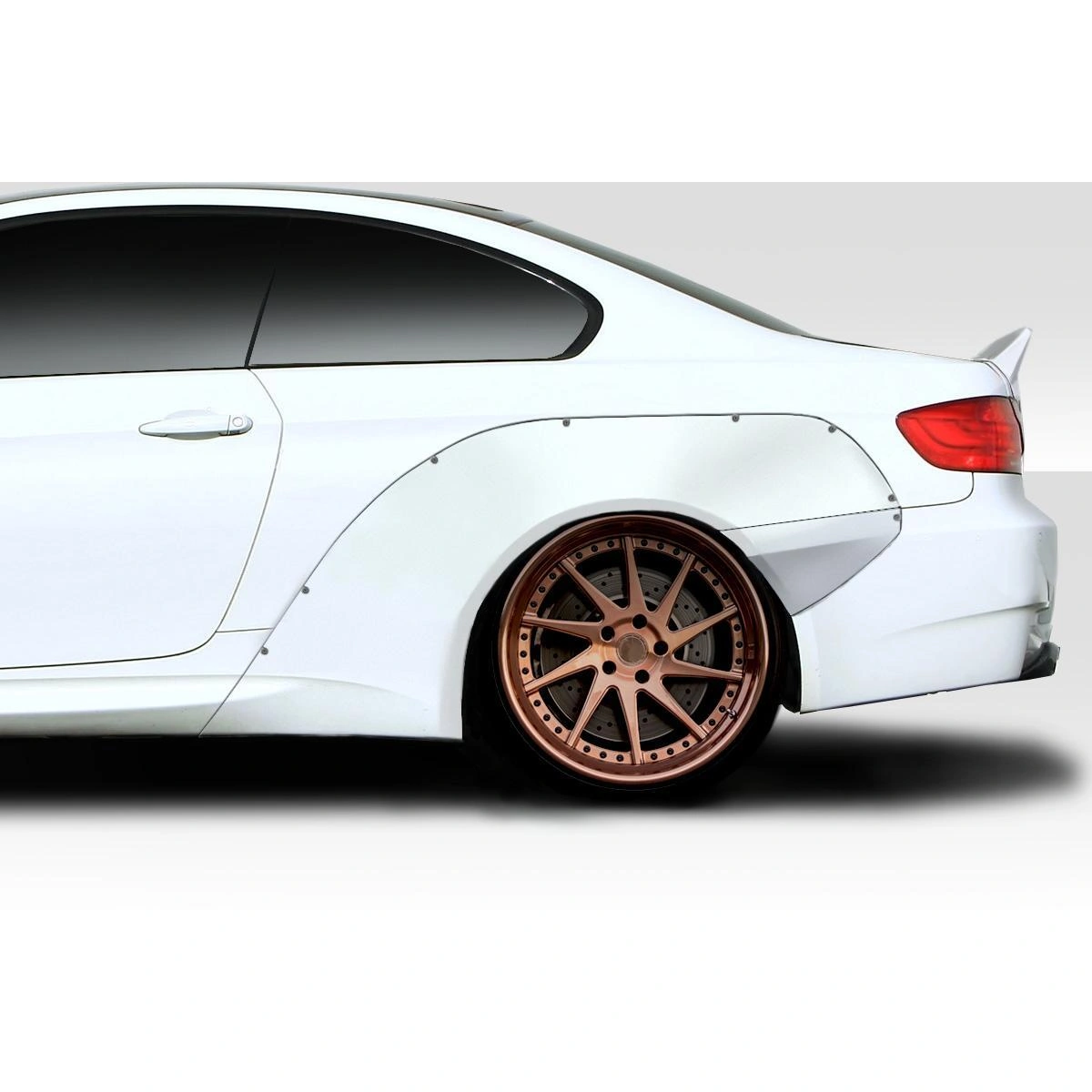 Modify your BMW 3-Series 2007 with our Exterior/Complete Body Kits - 7