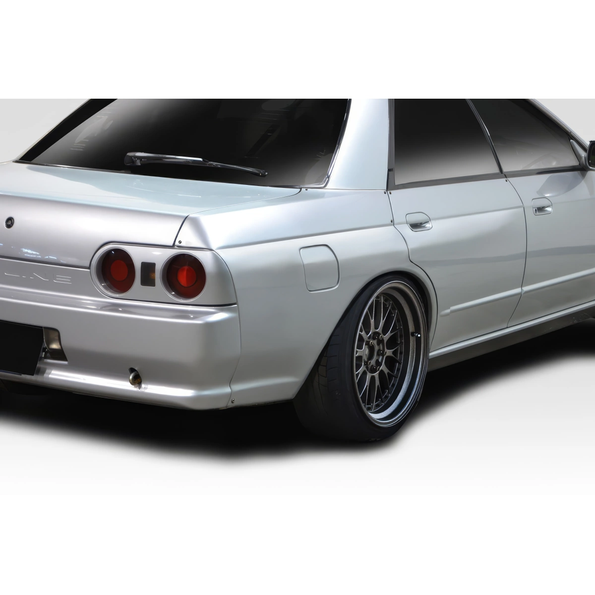 Modify your Nissan Skyline (R32) 1989 with our Exterior/Fenders - 1