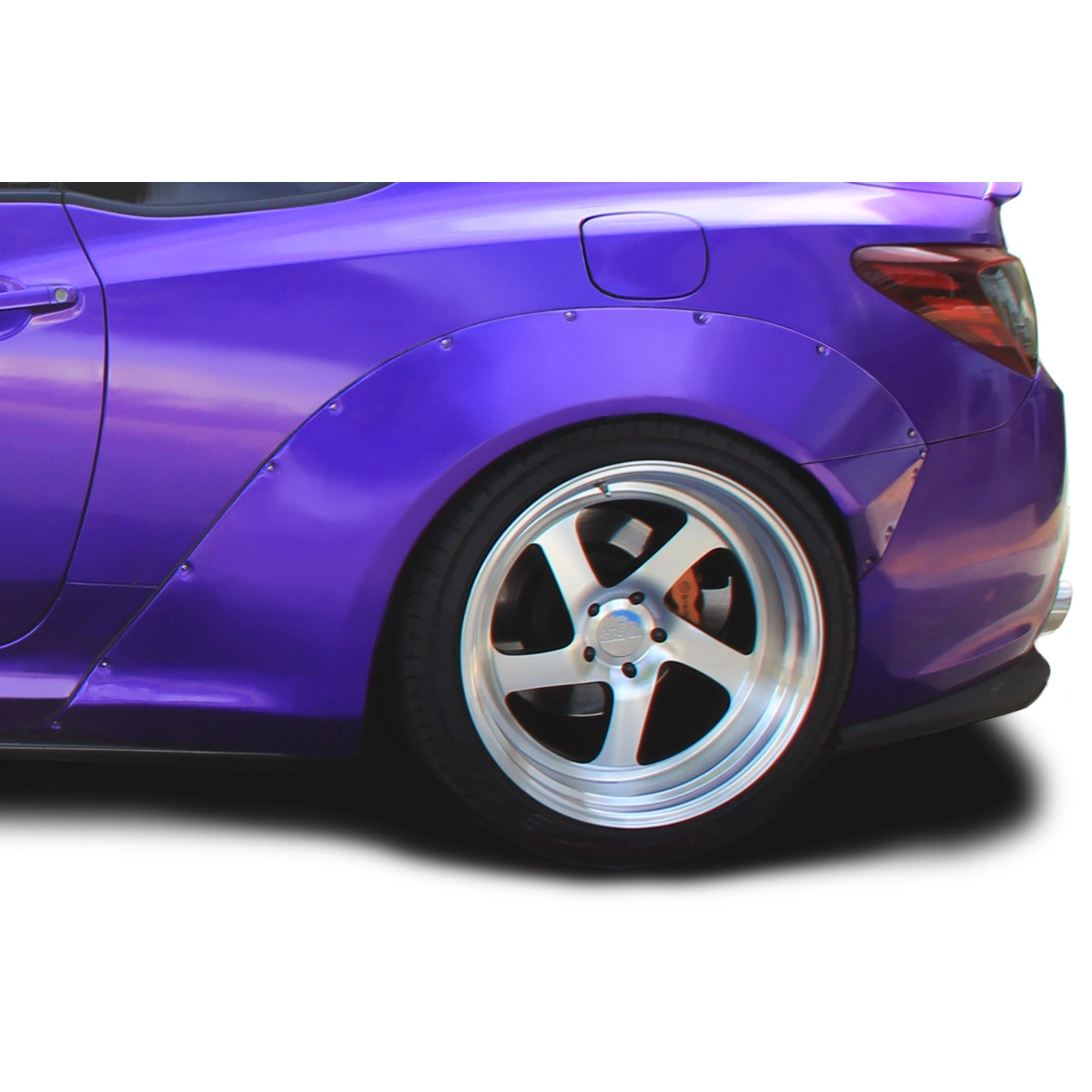 Modify your Hyundai Genesis 2010 with our Exterior/Fenders - 1