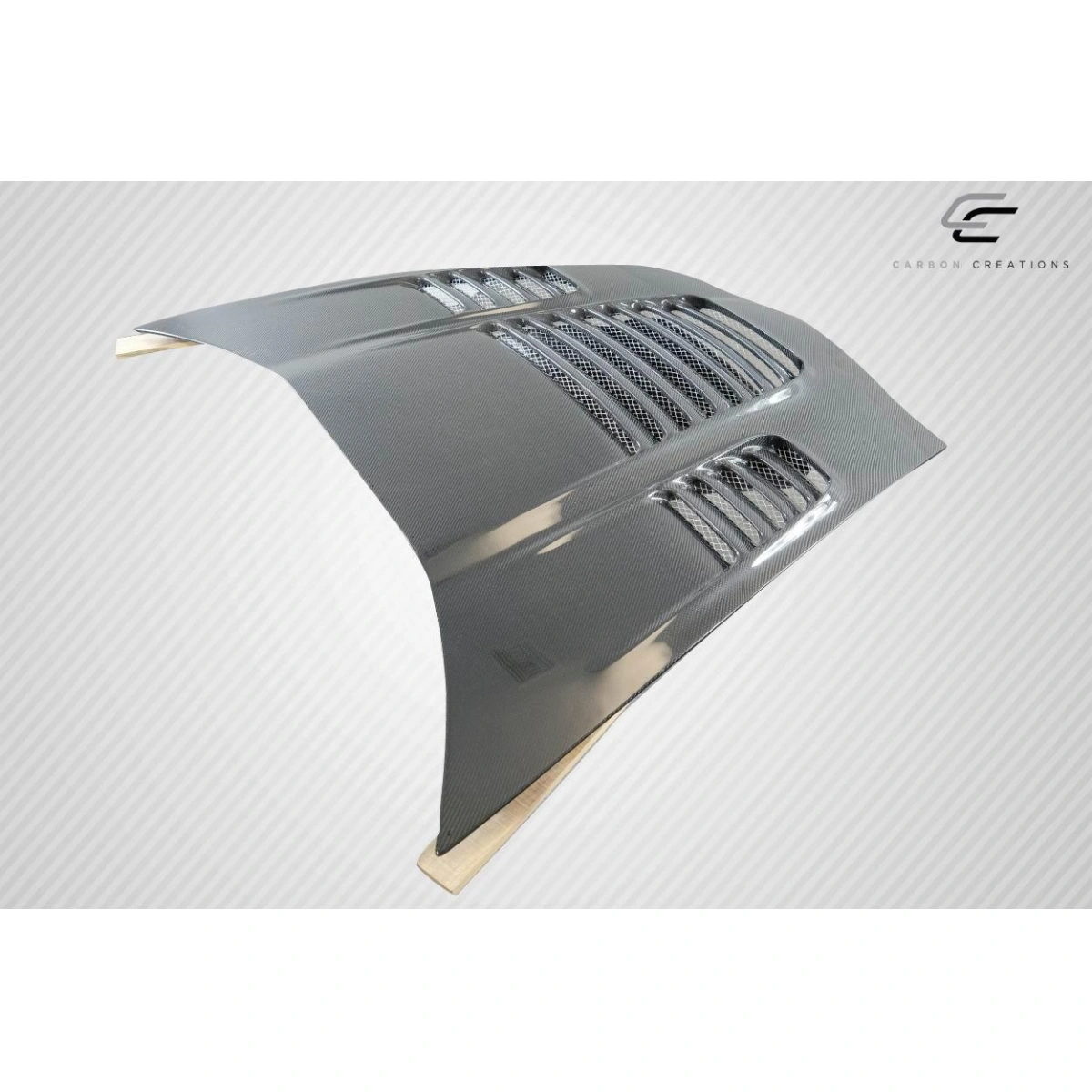 Modify your Chevrolet Corvette 2005 with our Exterior/Hoods - 10