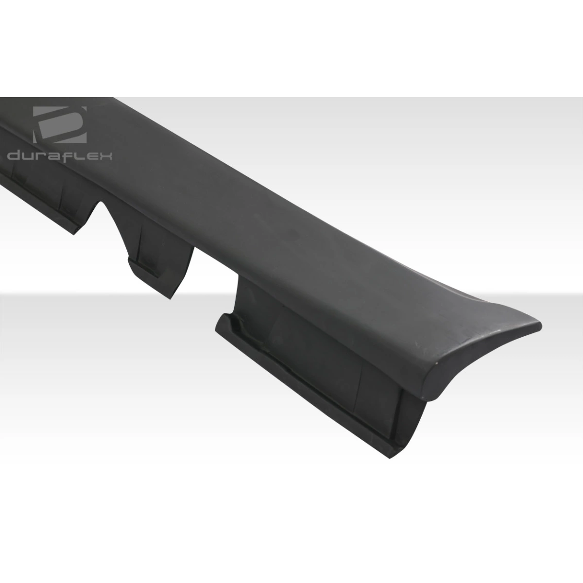 Modify your BMW 6-Series 2004 with our Exterior/Side Skirts - 10