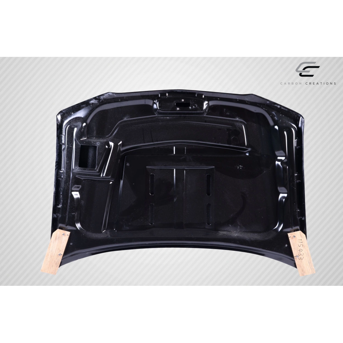 Modify your Chevrolet Avalanche 2002 with our Exterior/Hoods - 9