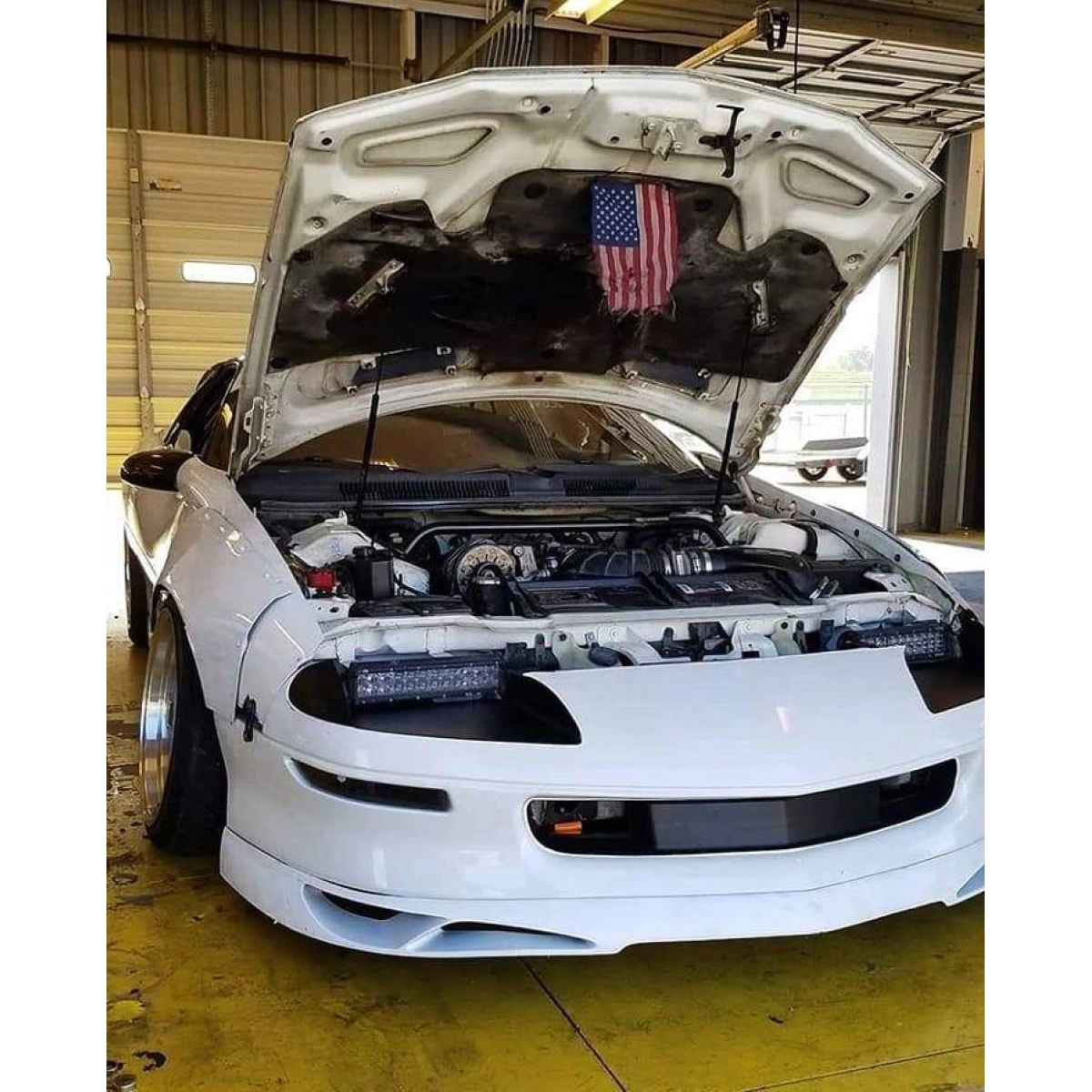 Modify your Chevrolet Camaro 1993 with our Exterior/Complete Body Kits - 3