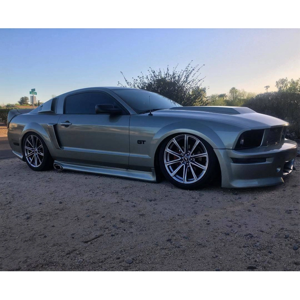 Modify your Ford Mustang 2005 with our Exterior/Complete Body Kits - 7