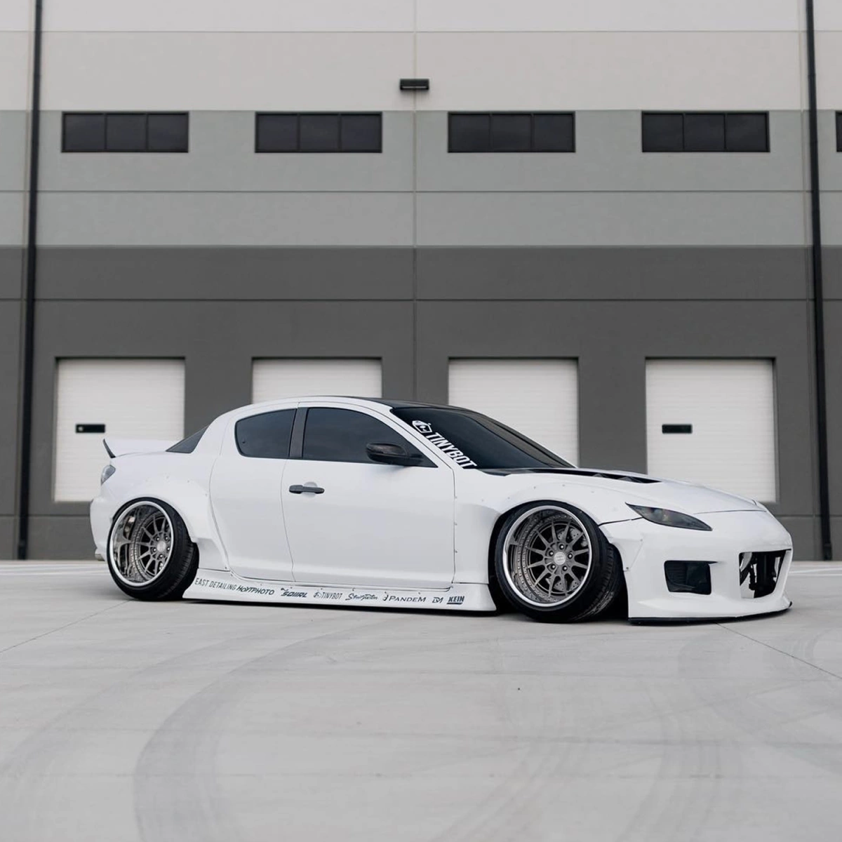 Modify your Mazda RX-8 2004 with our Exterior/Complete Body Kits - 13
