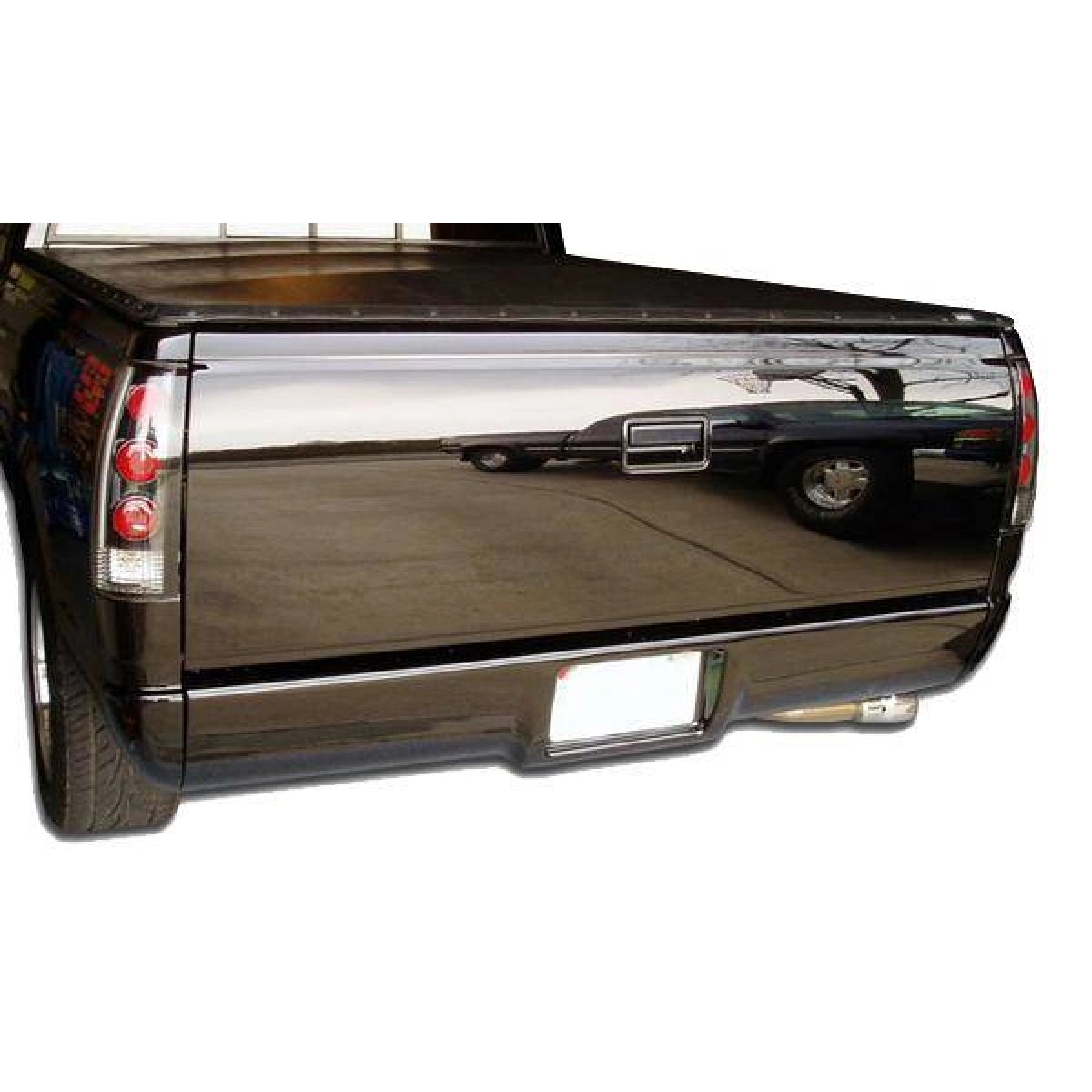Modify your GMC Sierra 1999 with our Exterior/Rear Bumpers - 3
