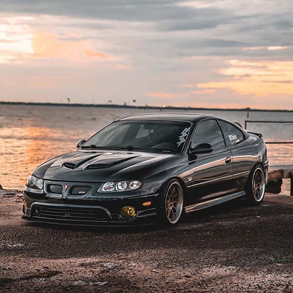 Modify your Pontiac GTO 2004 with our Exterior/Front Lips - 