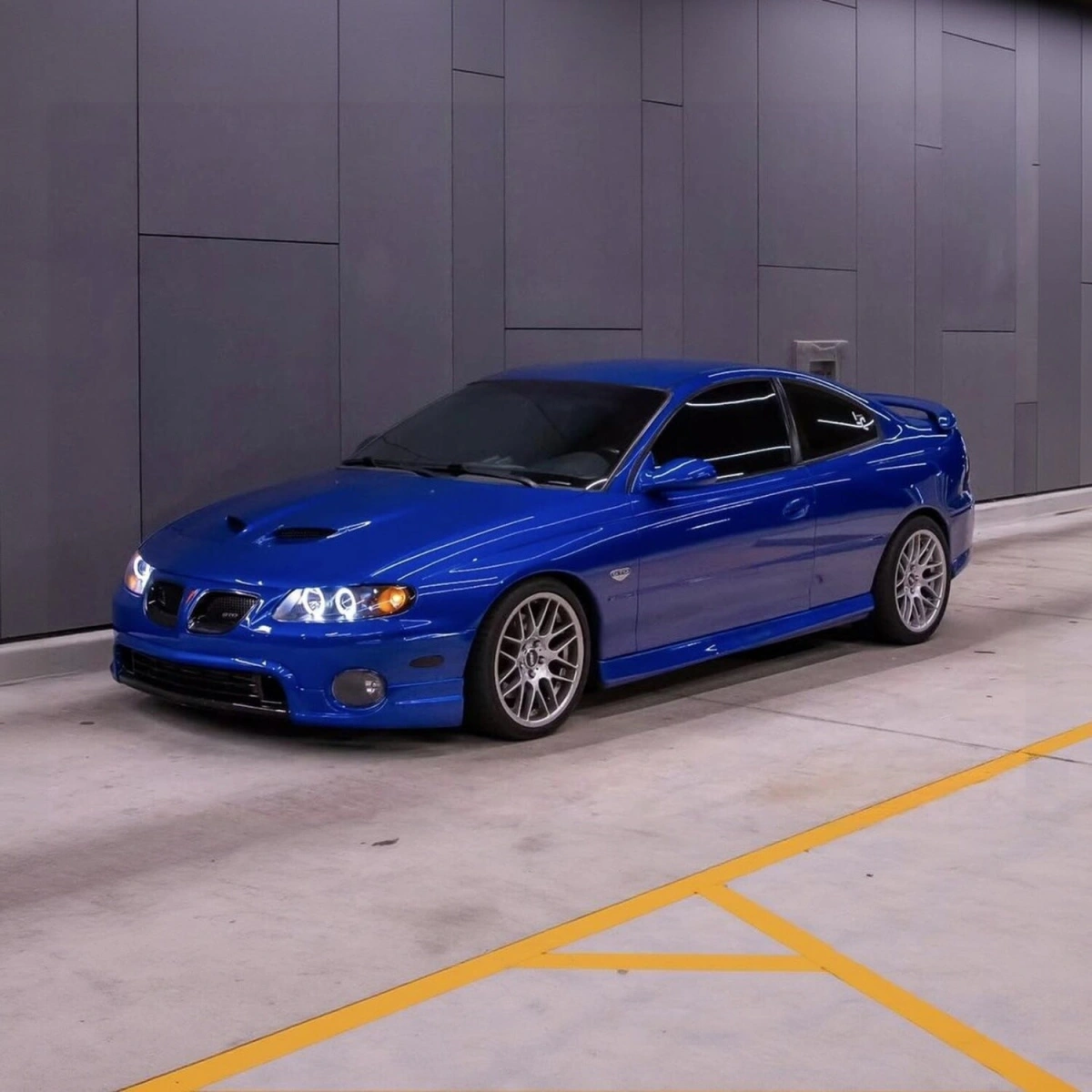 Modify your Pontiac GTO 2004 with our Exterior/Front Lips - 11