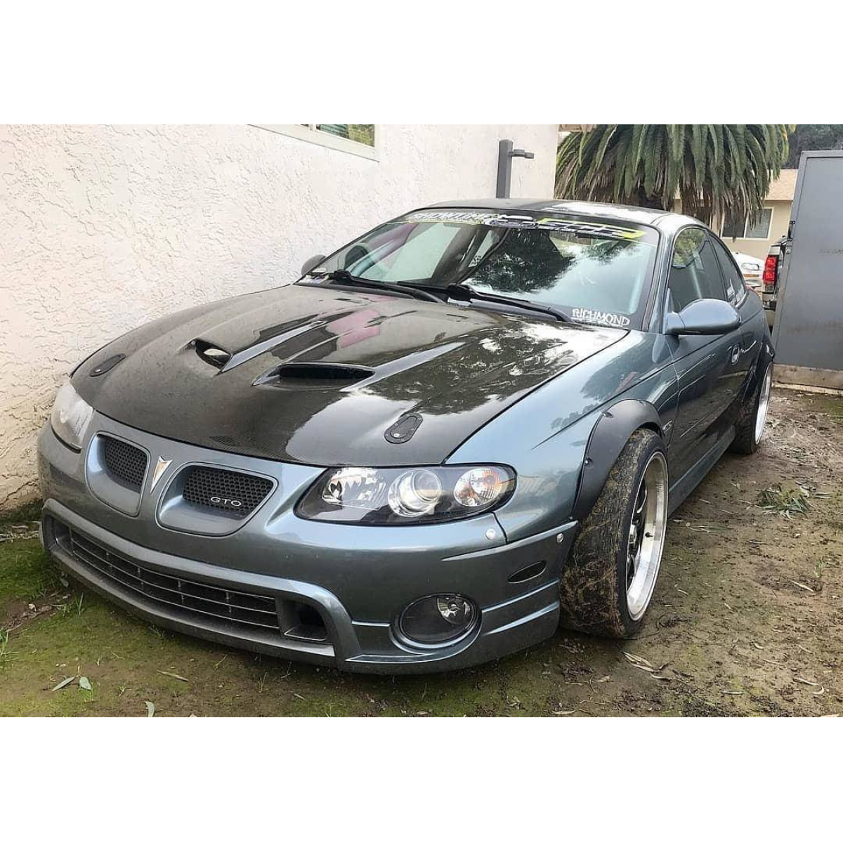 Modify your Pontiac GTO 2004 with our Exterior/Front Lips - 