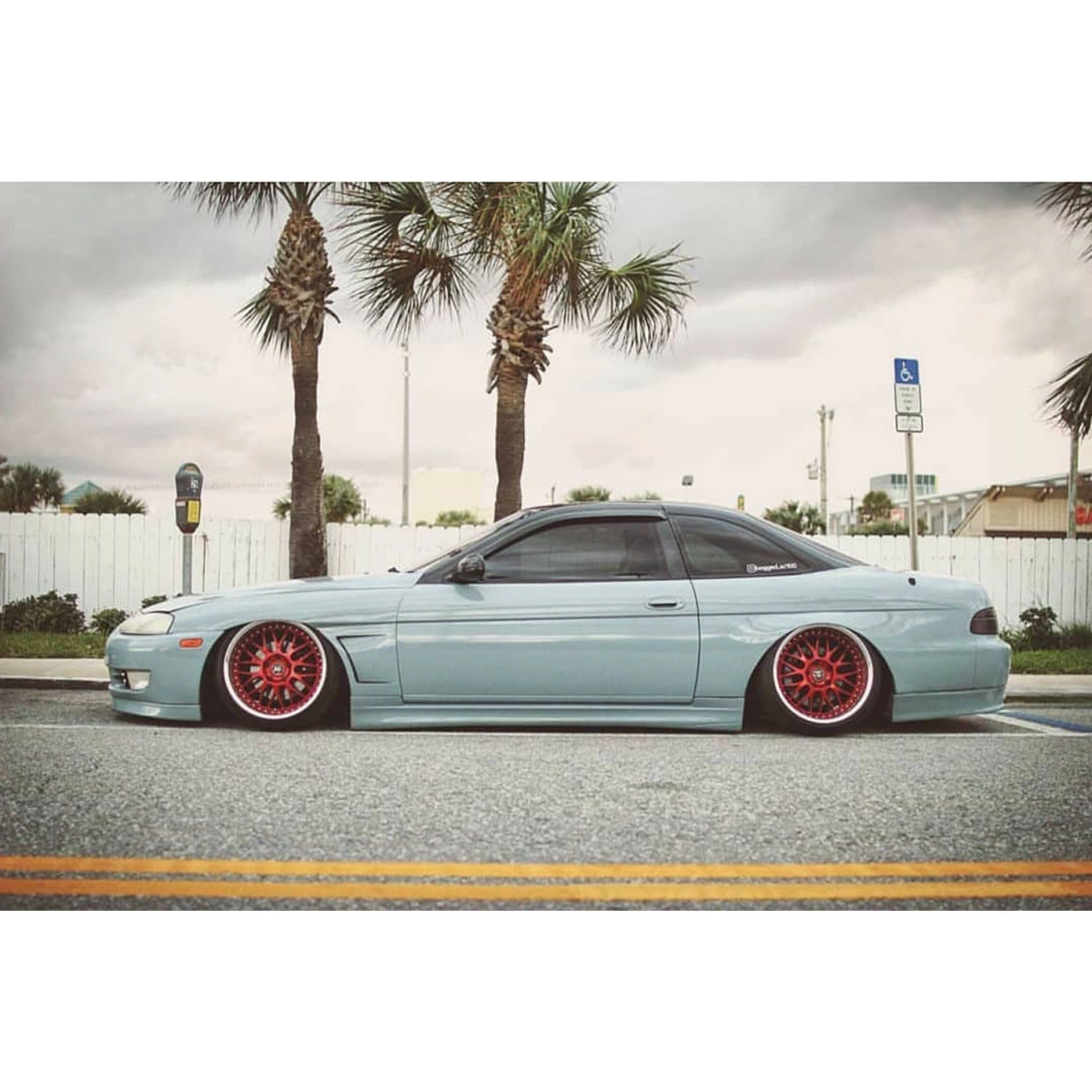 Modify your Lexus SC Series 1992 with our Exterior/Side Skirts - 4