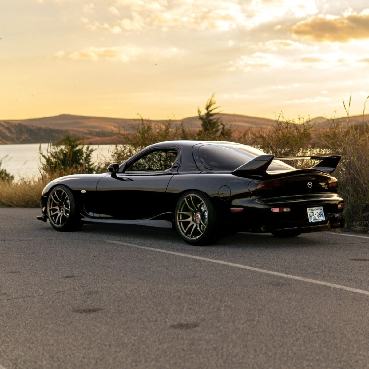 Modify your Mazda RX-7 1993 with our Exterior/Side Skirts - 6
