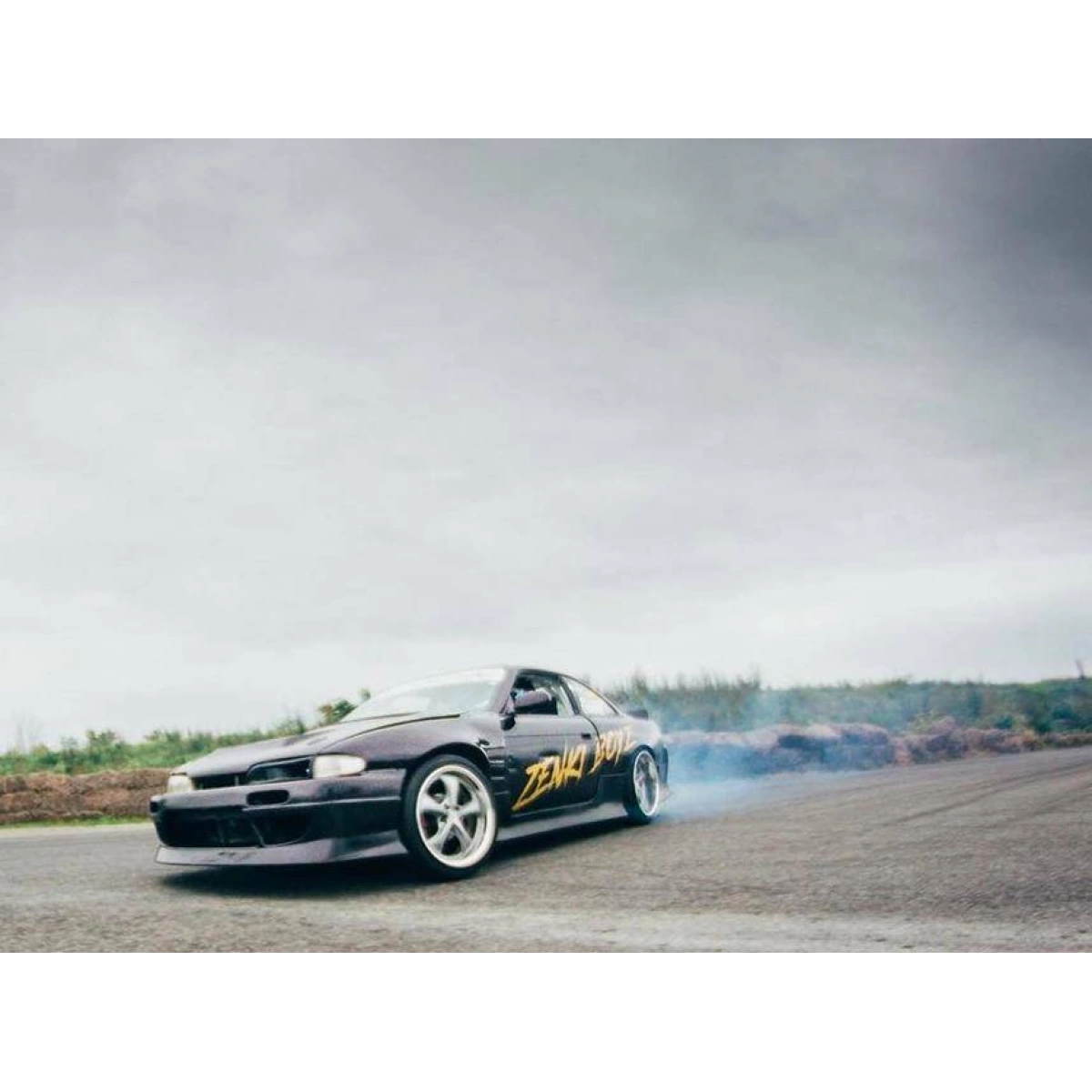 Modify your Nissan 240SX 1995 with our Exterior/Side Skirts - 2