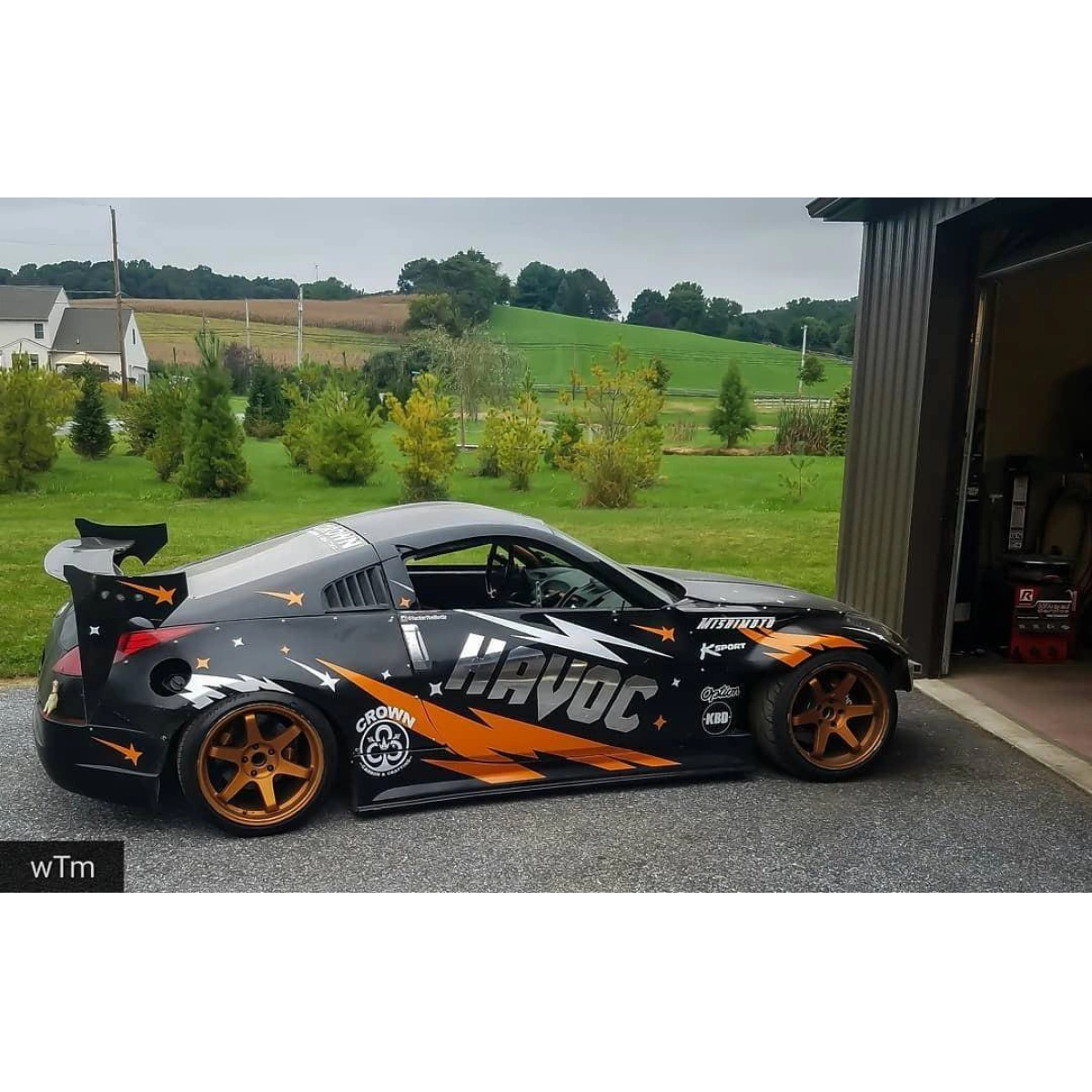 Modify your Nissan 350Z 2003 with our Exterior/Scoops - 7