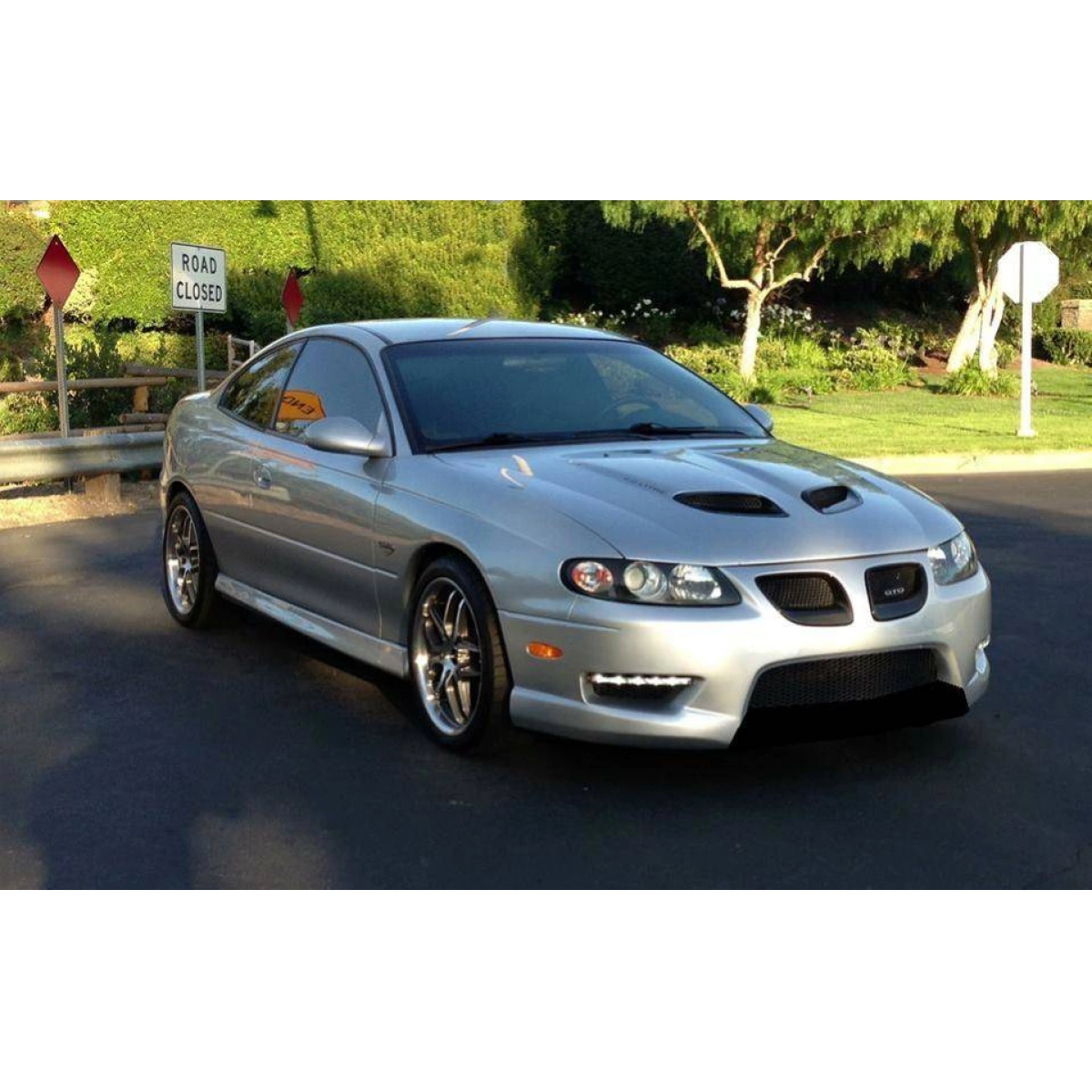 Modify your Pontiac GTO 2004 with our Exterior/Front Bumpers - 1