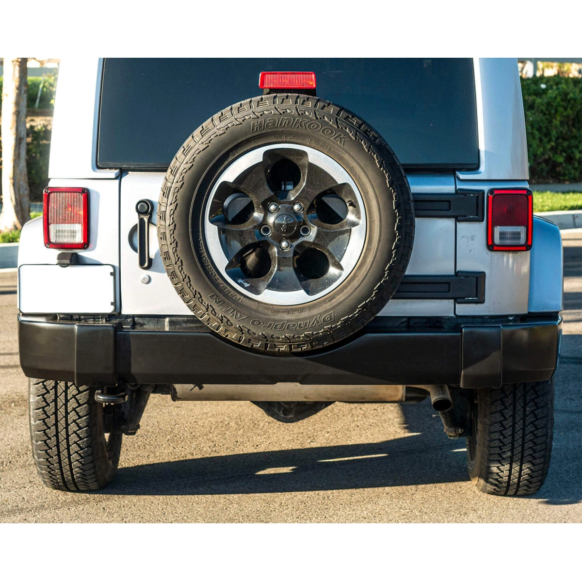 Modify your Jeep Wrangler 2007 with our Exterior/Rear Bumpers - 1