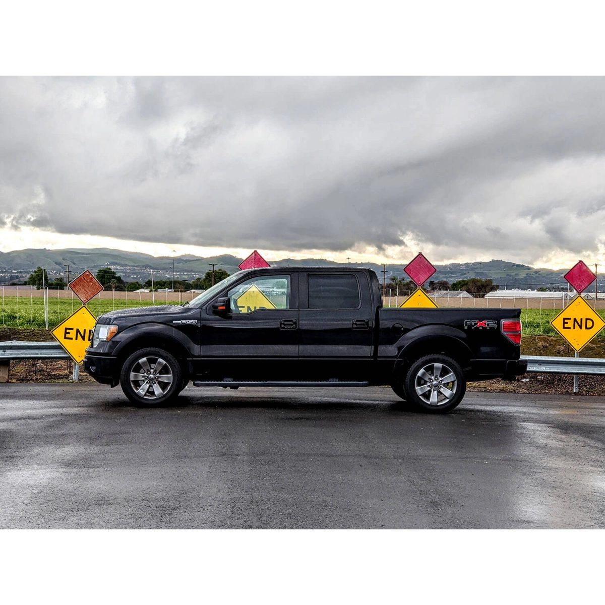 Modify your Ford F-150 2009 with our Exterior/Fenders - 4