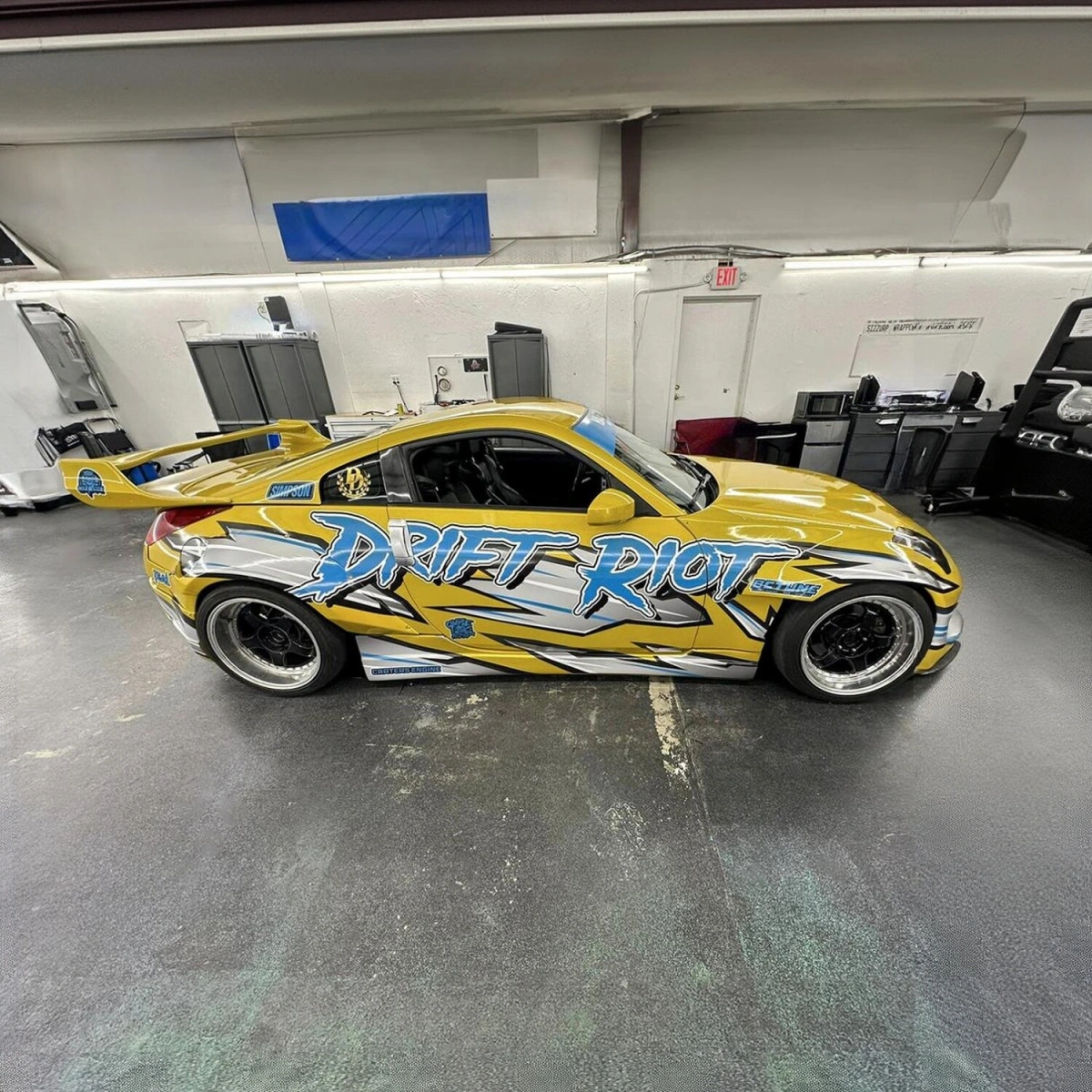 Modify your Nissan 350Z 2003 with our Exterior/Complete Body Kits - 13