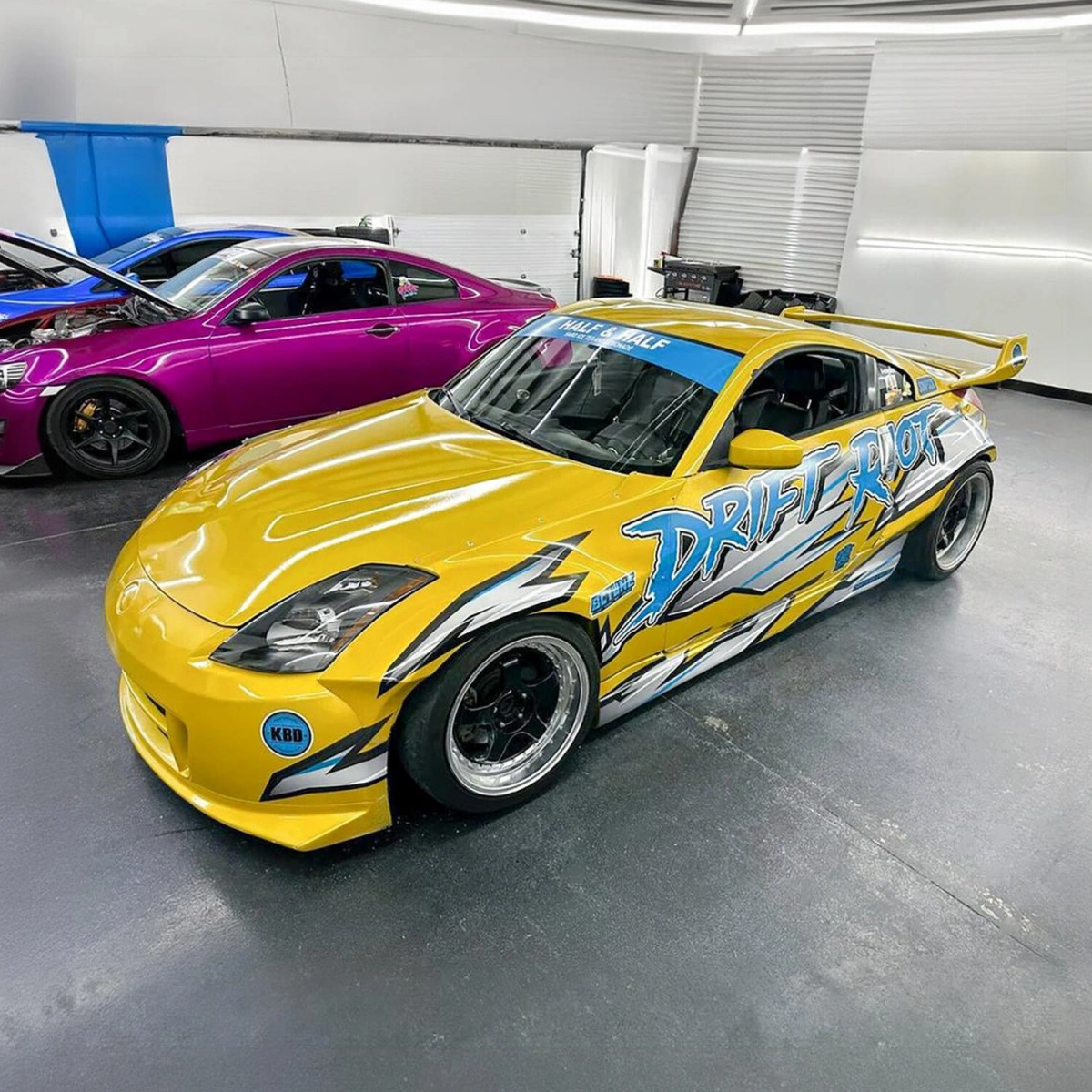 Modify your Nissan 350Z 2003 with our Exterior/Complete Body Kits - 15