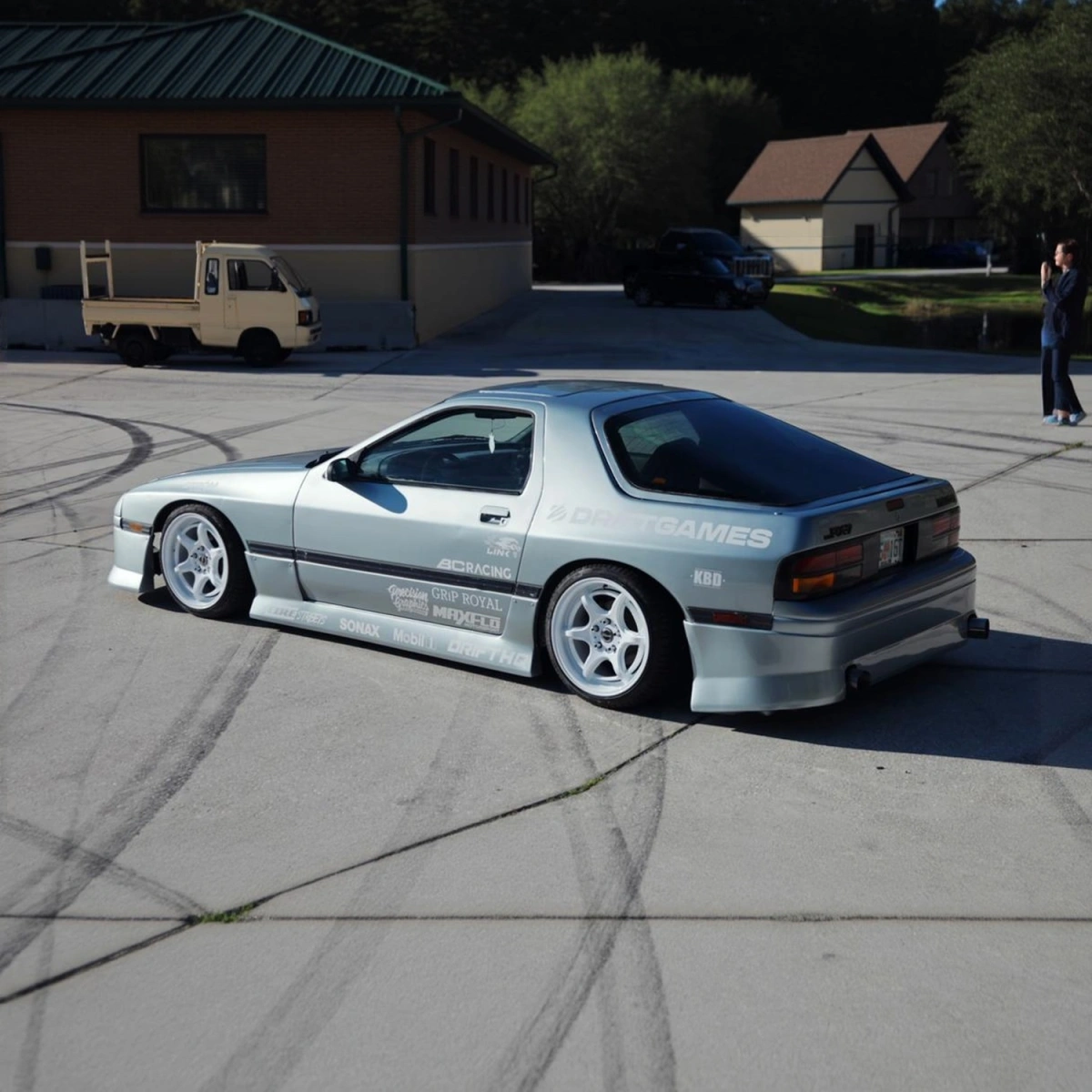 Modify your Mazda RX-7 1986 with our Exterior/Rear Bumpers - 5