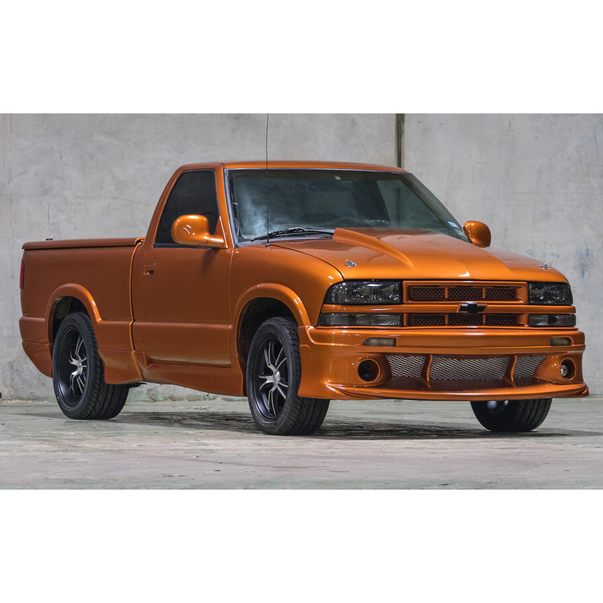 Modify your Chevrolet S10 1994 with our Exterior/Front Bumpers - 