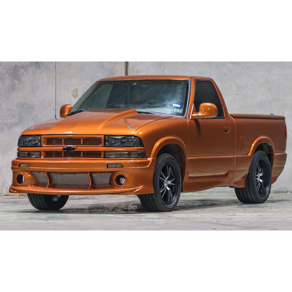Modify your Chevrolet S10 1994 with our Exterior/Front Bumpers - 