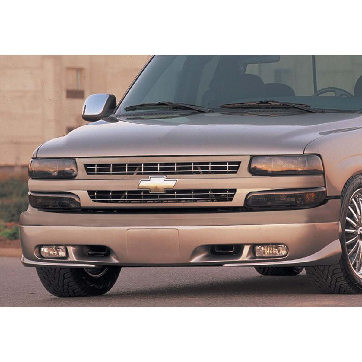 Modify your Chevrolet Tahoe 2000 with our Exterior/Front Bumpers - 