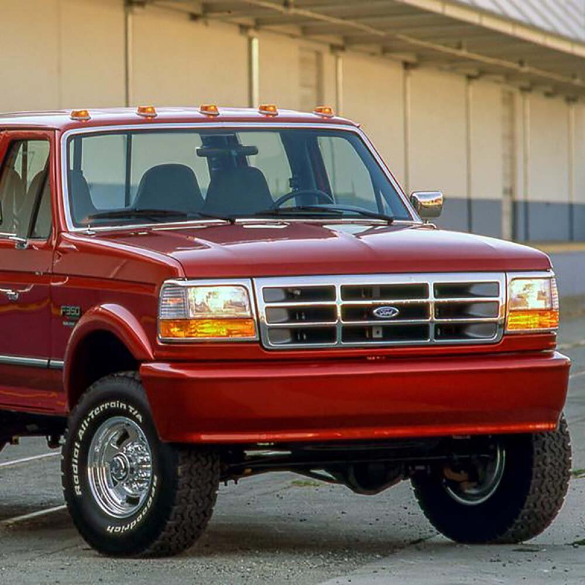 Modify your Ford F-350 1992 with our Exterior/Front Bumpers - 