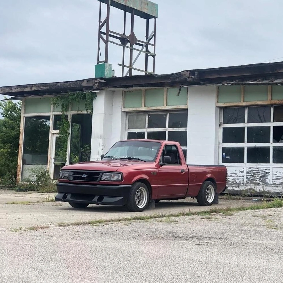 Modify your Ford Ranger 1993 with our Exterior/Front Bumpers - 3