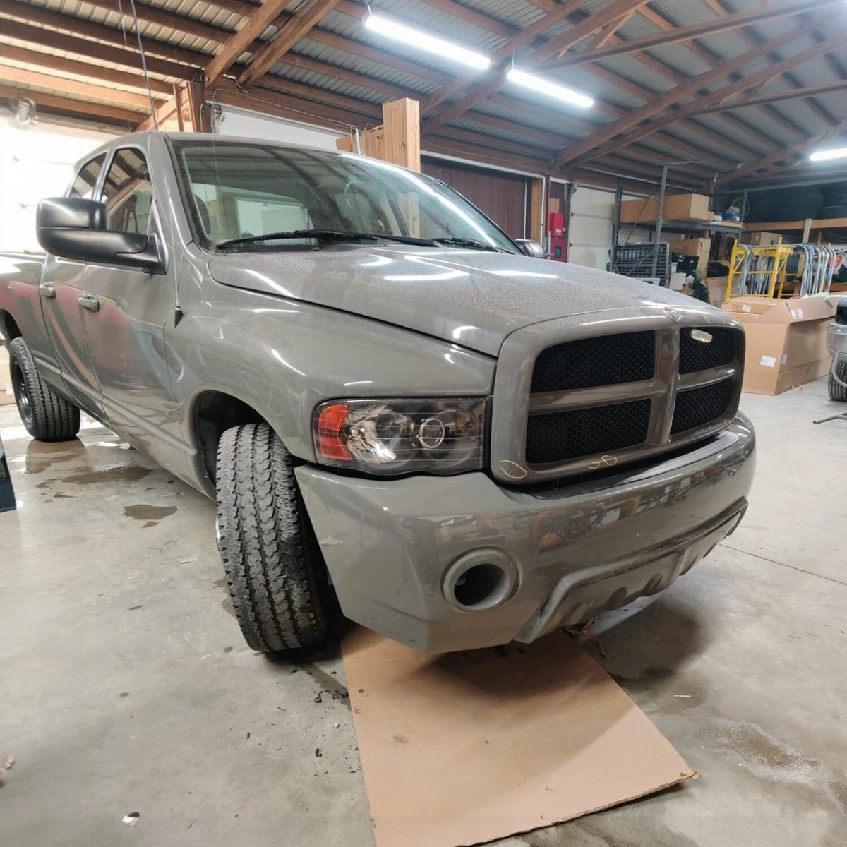 Modify your Dodge Ram 2002 with our Exterior/Front Bumpers - 4