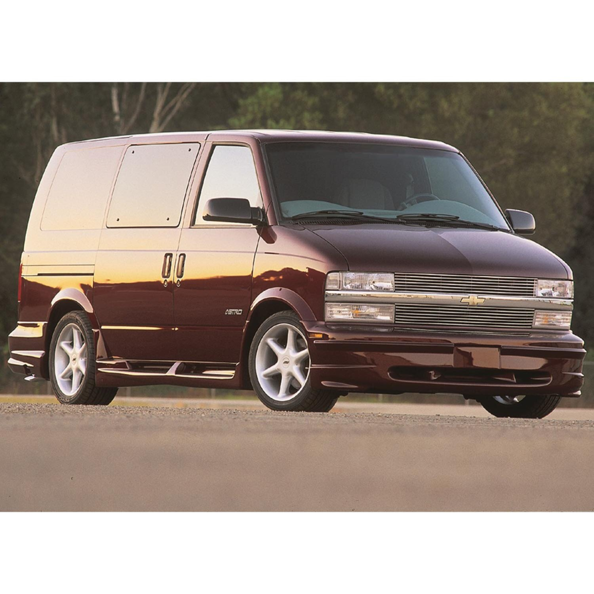 Modify your GMC Safari 1995 with our Exterior/Front Bumpers -