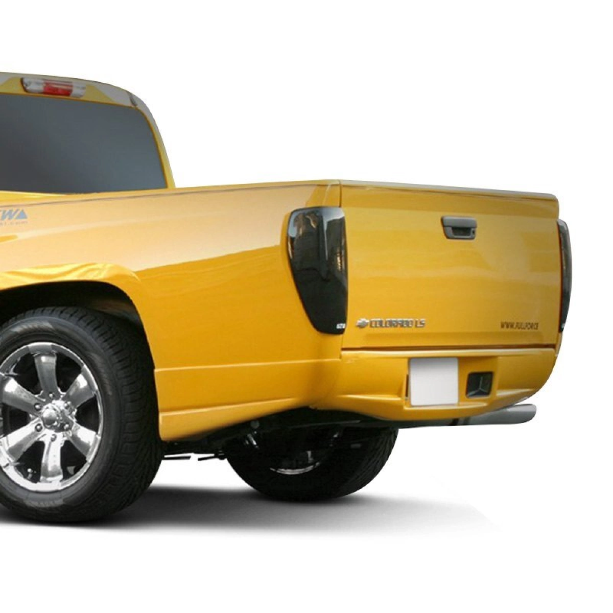 Modify your GMC Canyon 2004 with our Exterior/Rear Bumpers - 1