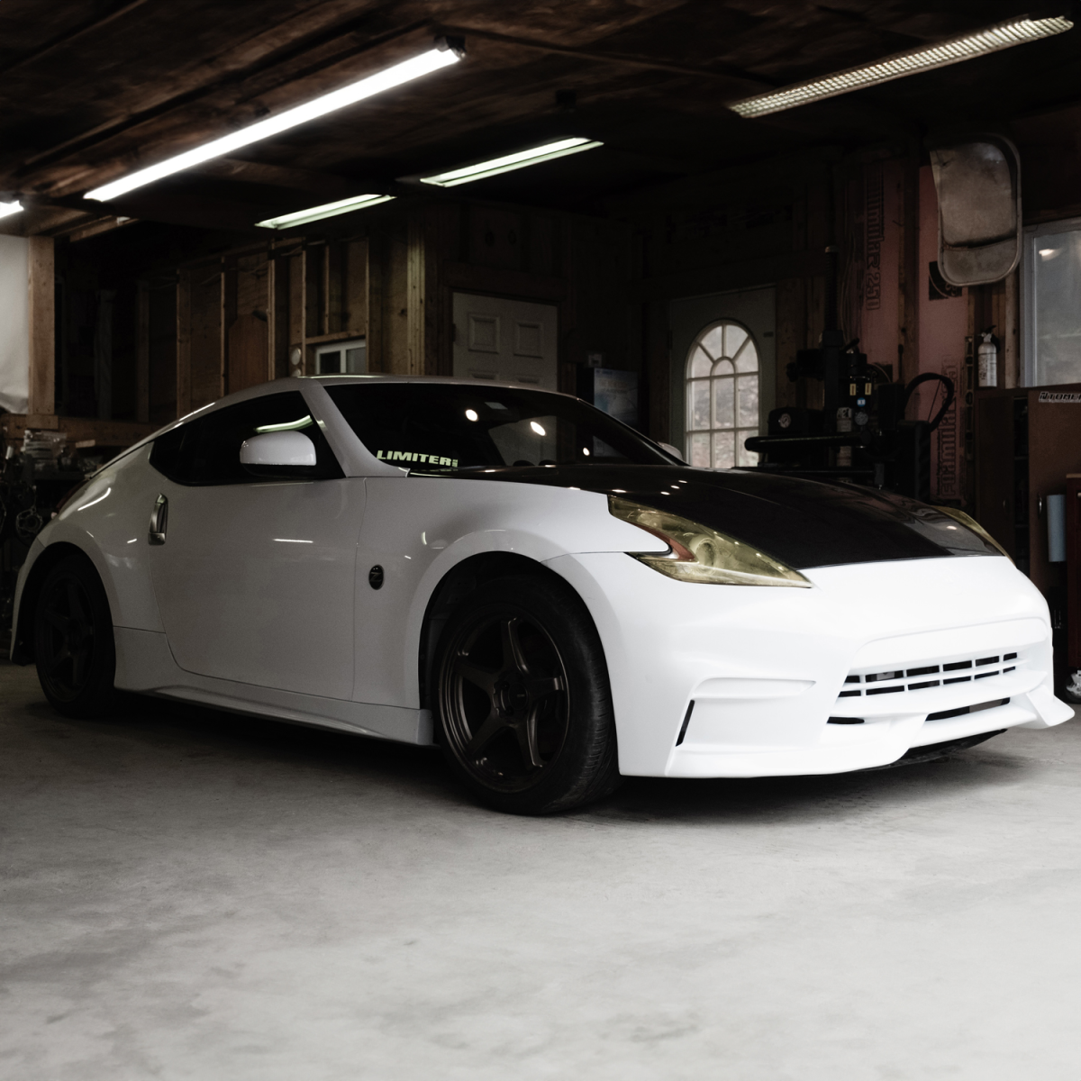 Modify your Nissan 370Z 2009 with our Exterior/Side Skirts - 