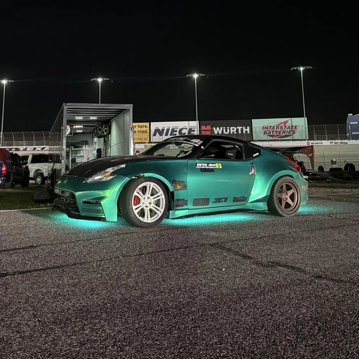 Modify your Nissan 370Z 2009 with our Exterior/Complete Body Kits - 2