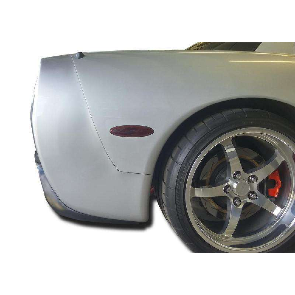 Modify your Chevrolet Corvette 1997 with our Exterior/Diffusers - 