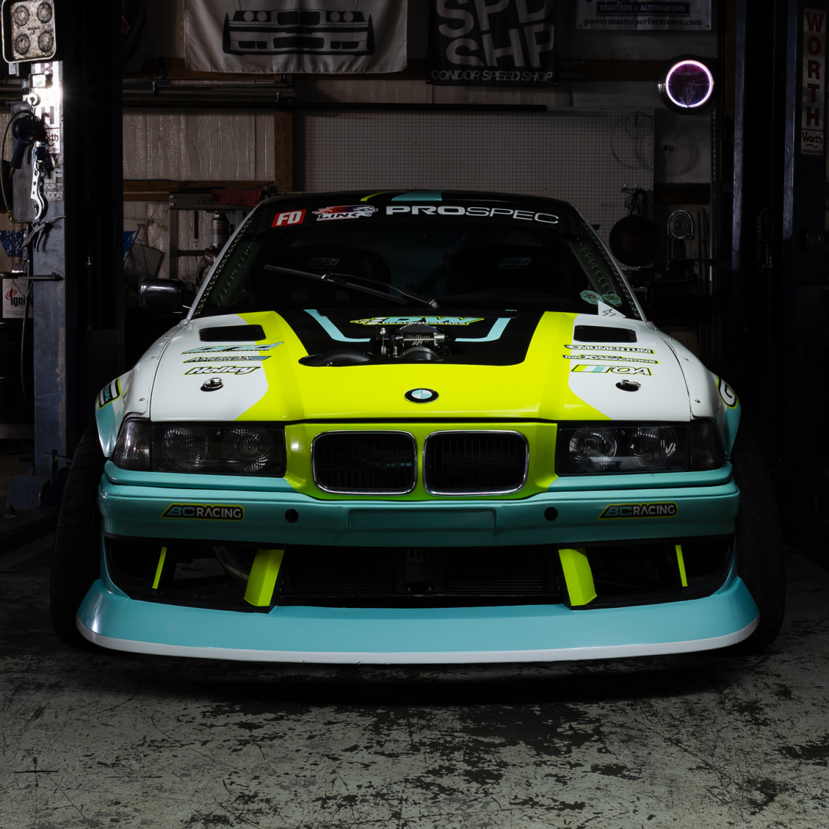 Modify your BMW 3-Series 1992 with our Exterior/Front Bumpers -