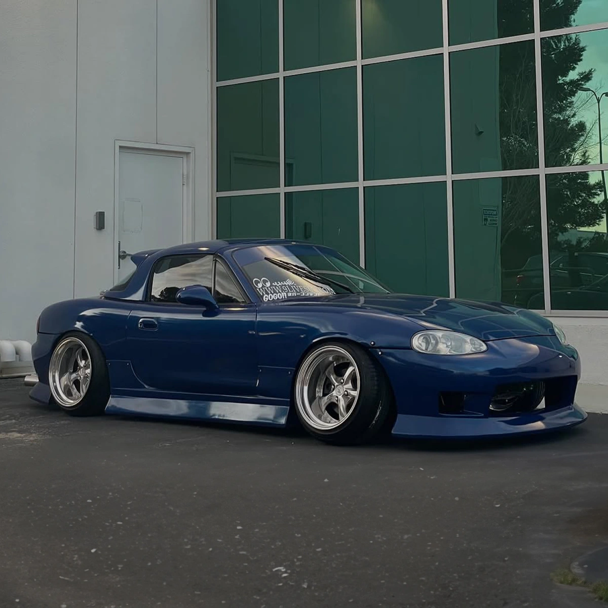Modify your Mazda Miata 1999 with our Exterior/Complete Body Kits - 7