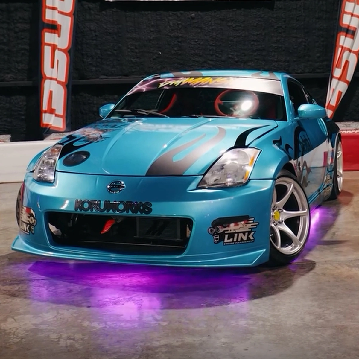 Modify your Nissan 350Z 2003 with our Exterior/Complete Body Kits - 11
