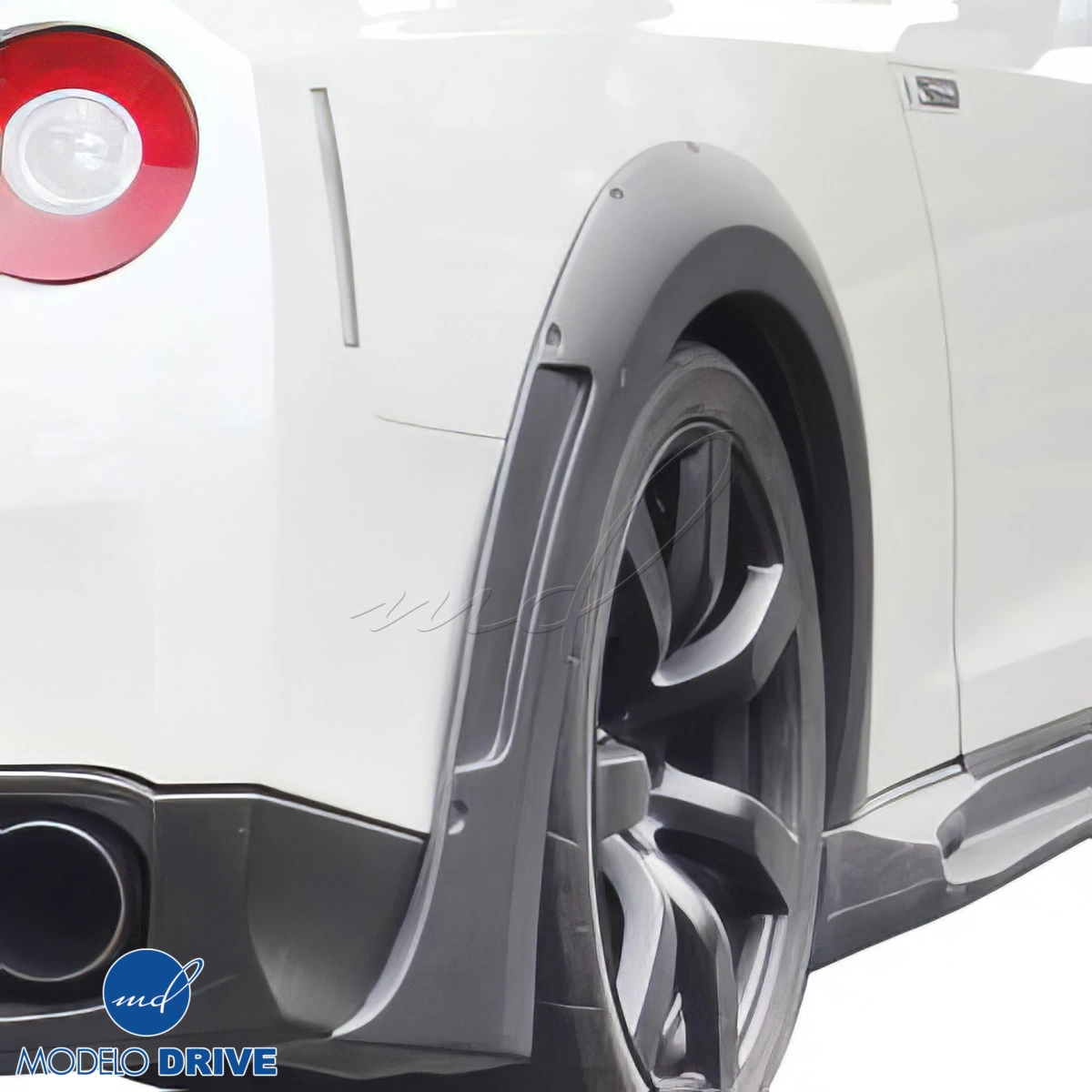 Modify your Nissan GT-R 2009 with our Exterior/Complete Body Kits - 4