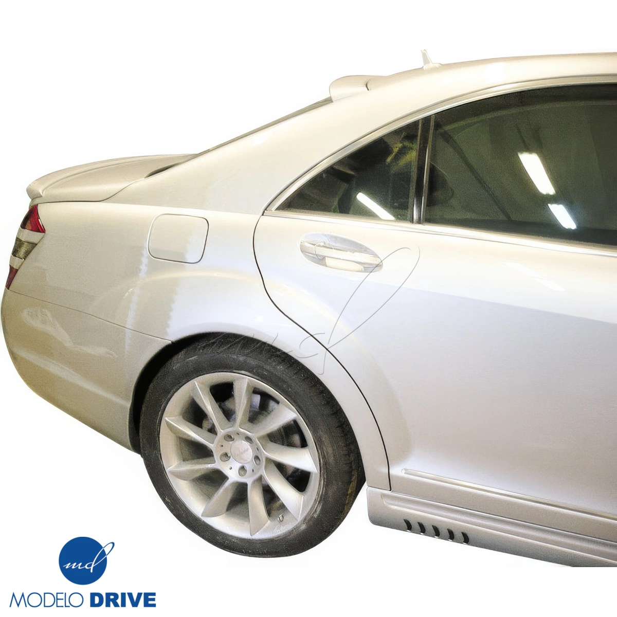 Modify your Mercedes-Benz S-Class 2007 with our Exterior/Complete Body Kits - 4