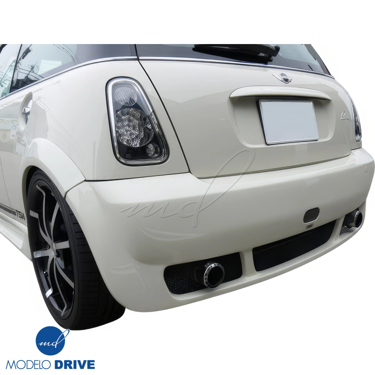 Modify your Mini Cooper 2002 with our Exterior/Rear Bumpers - 2