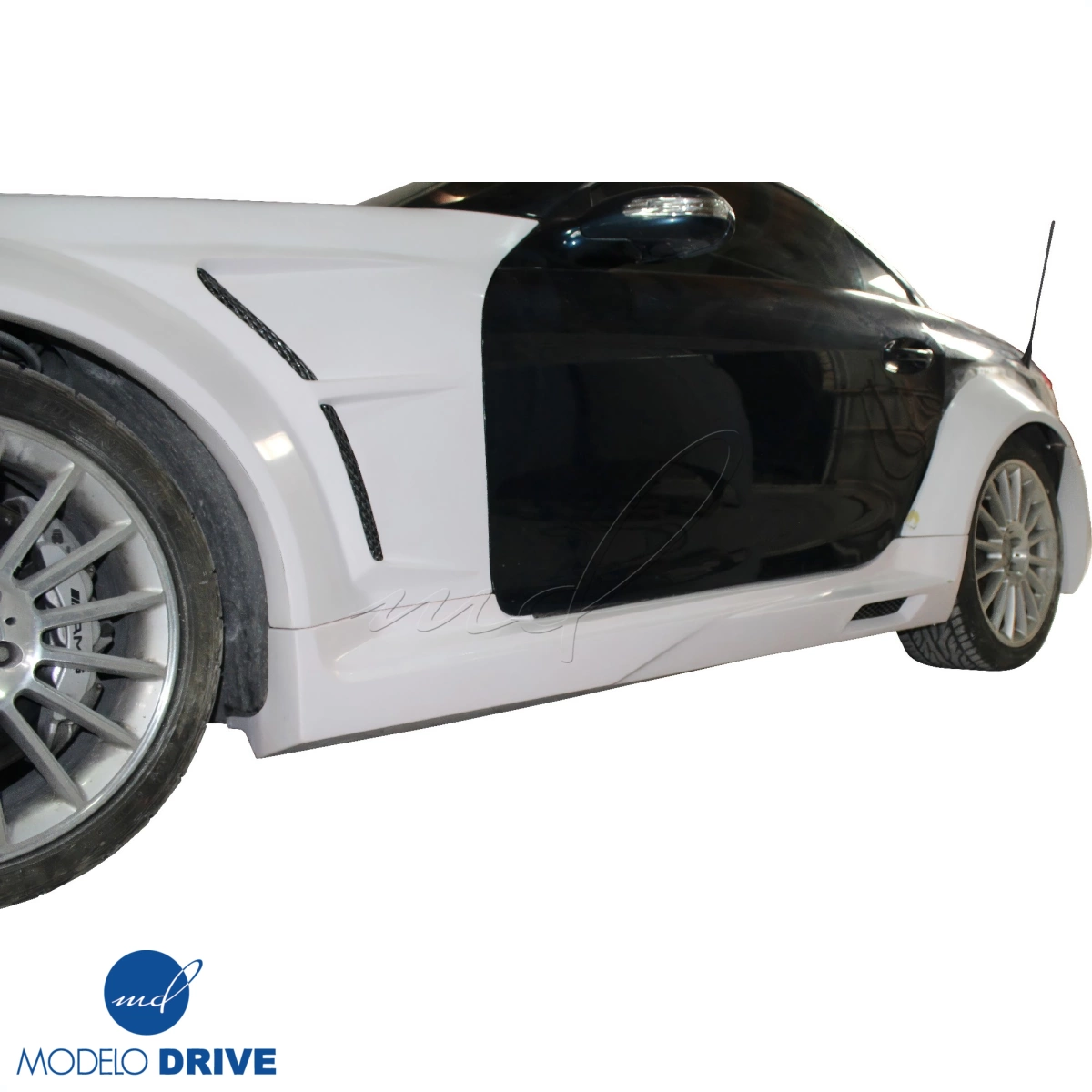Modify your Mercedes-Benz SLK-Class 2005 with our Exterior/Side Skirts - 2