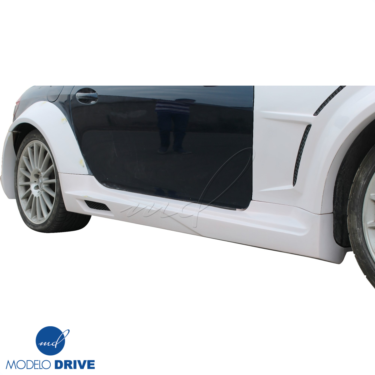 Modify your Mercedes-Benz SLK-Class 2005 with our Exterior/Complete Body Kits - 