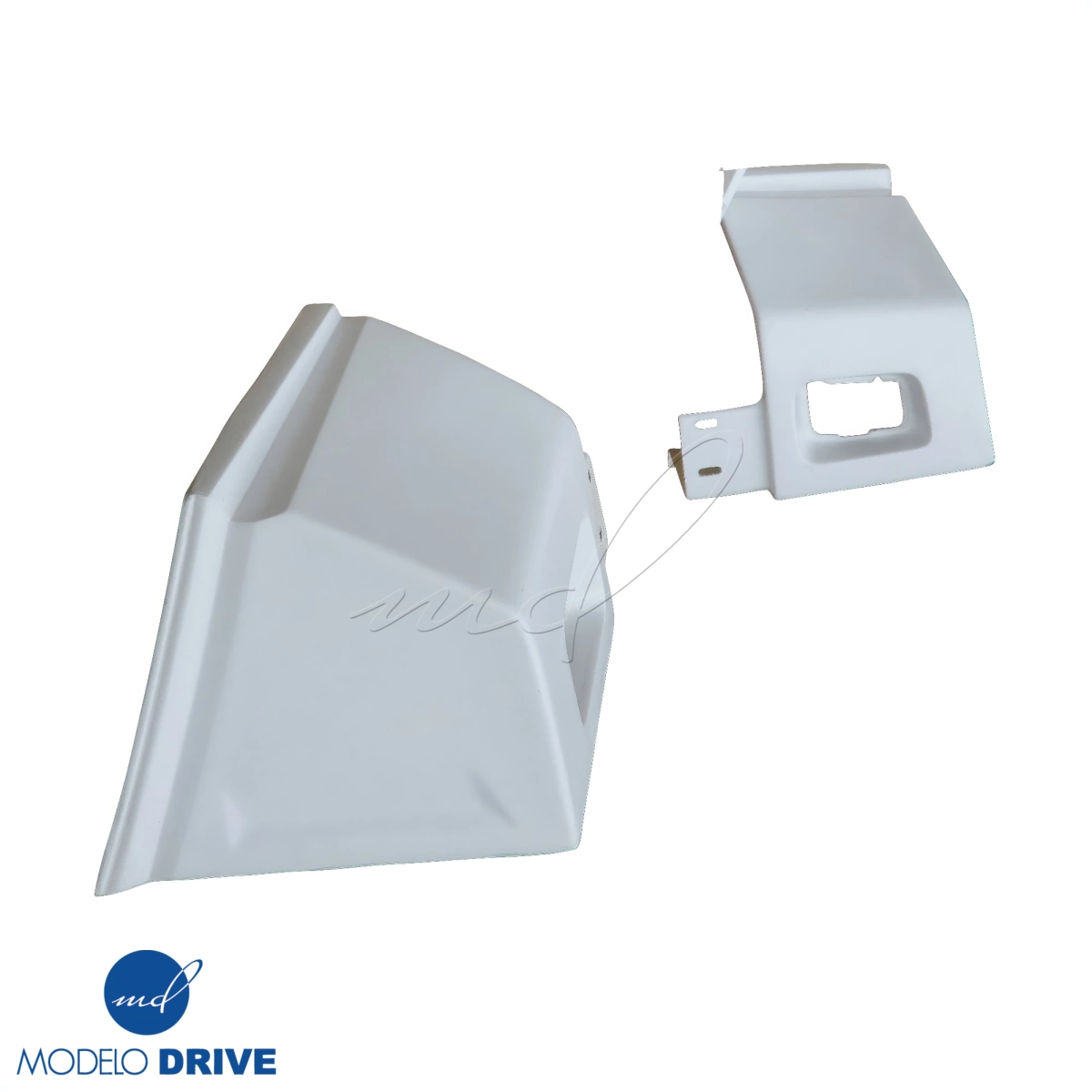 Modify your Hummer H2 2003 with our Exterior/Rear Lips - 5